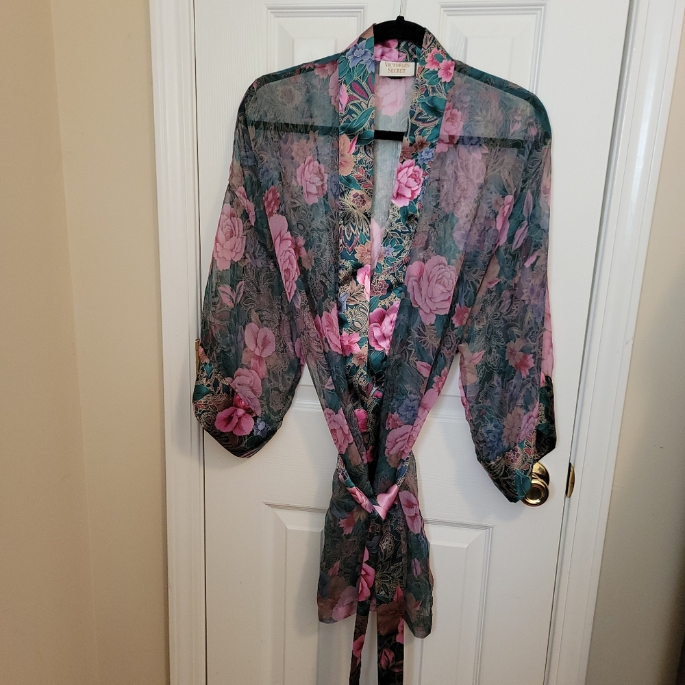 Victoria's Secret Gold Label Vintage Sheer and Satin Green Pink Floral Robe OS - Picture 7 of 9